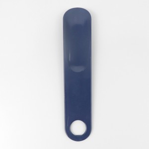 SHOEHORN (BLUE) CODE: 024